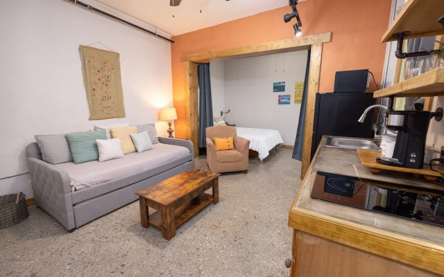Hartwell Suites