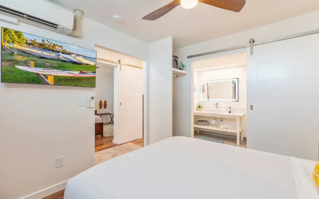 Kuau Plaza Paia Condo with Parking