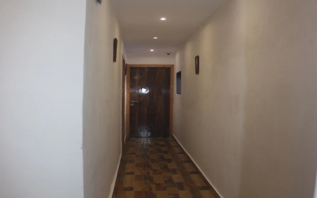Tanvi Guest House