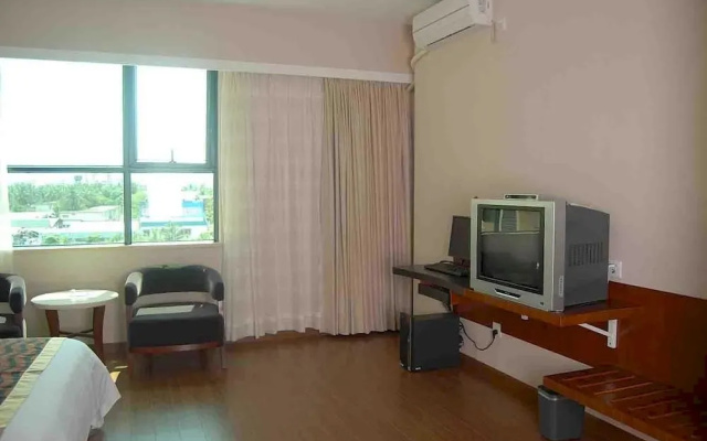 Crown Jiakai Hotel