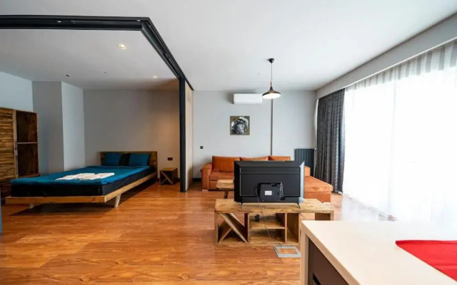 Classy, quality furnished residence-7/24 security ( Benesta 189 )