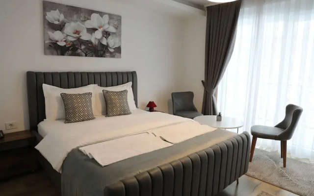 Andoena Resort