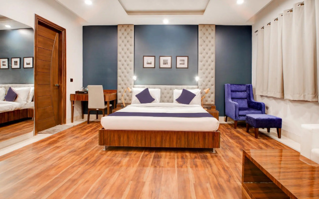 SilverKey Executive Stays 29058 Saket
