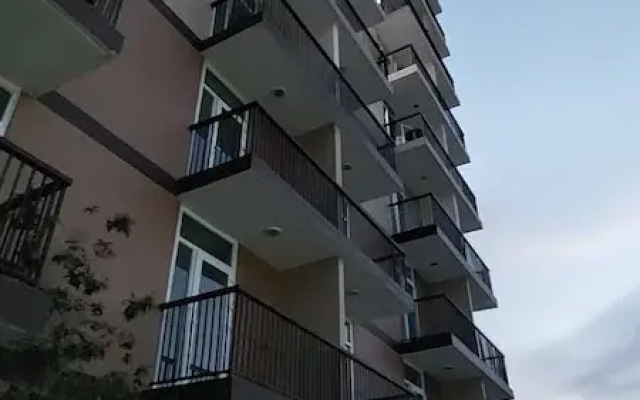 Quayside Condo