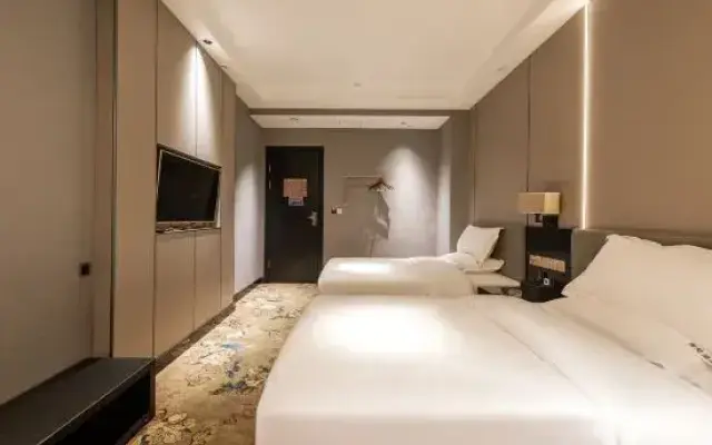 YavanHotel