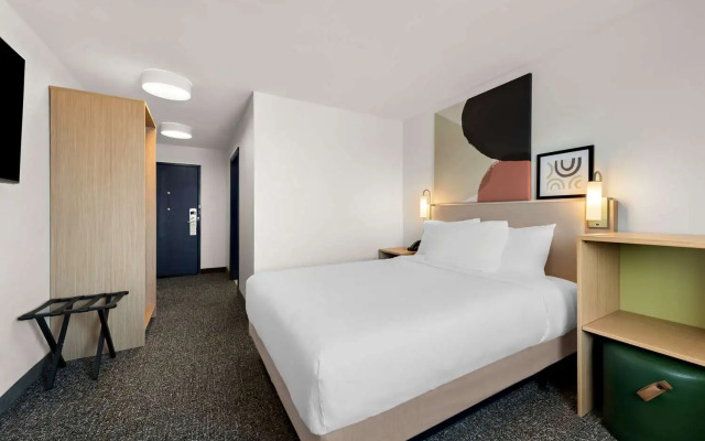 Spark by Hilton Norfolk