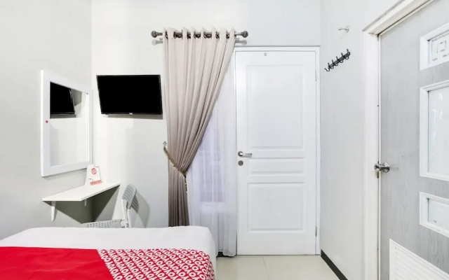 Capital O 3971 Griya Loka Syariah 1 Sampangan