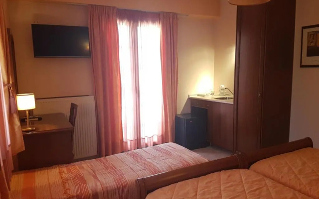 Yiannis Apartments