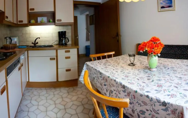 Chalet - Apartments Julitta Oberhollenzer