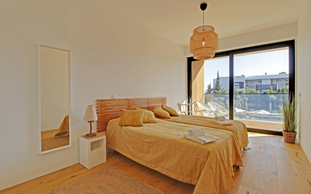 White Nature Apartment