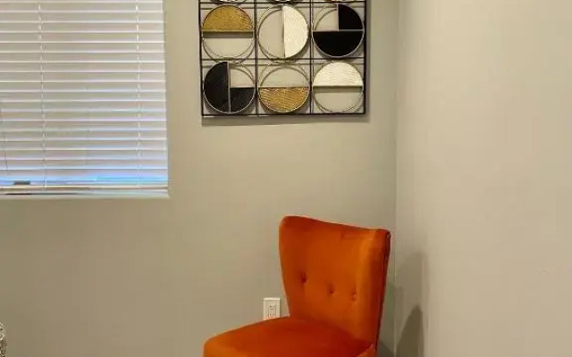 Stylish Hollywood Townhouse - Ideal Location