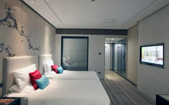 Elite Polink Global Hotel