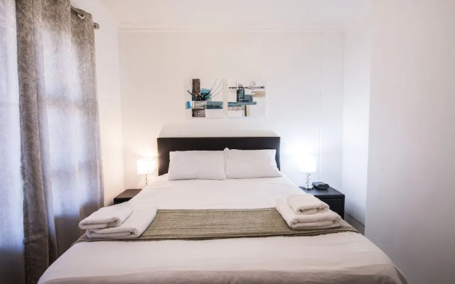 Prestige Apartment Sandton at Westpoint