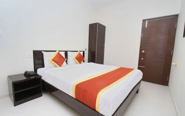 OYO 9419 Manu Residency