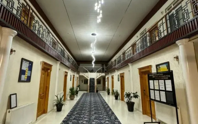 Karvonsaroy Hotel