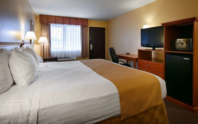 Best Western Oakridge Inn