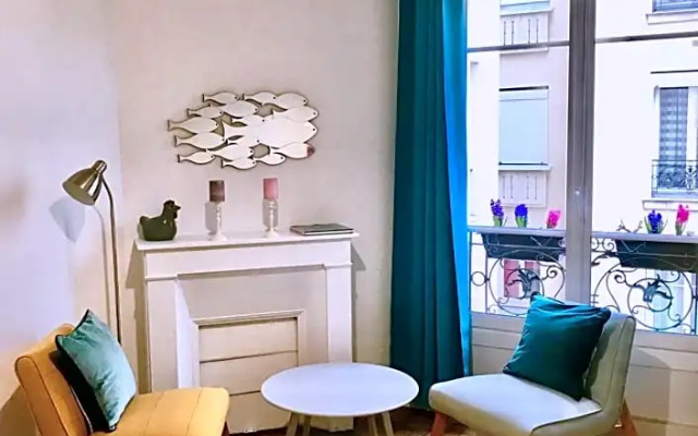 Sweet Room 15