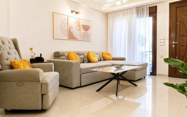 Fems Luxury 3-level Home w Private Jacuzzi