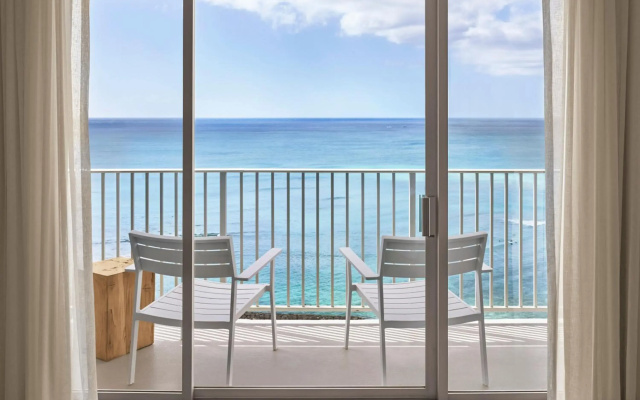 Alohilani Resort Waikiki Beach