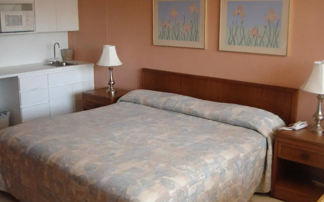 Knights Inn Hallandale