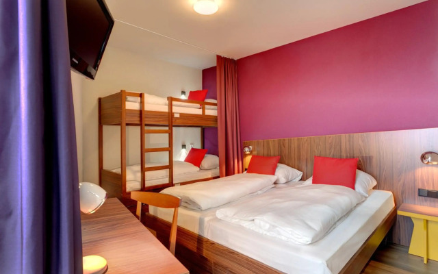MEININGER Hotel Frankfurt Main / Airport
