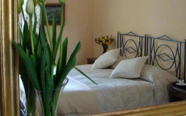The Italian Countryside - Agriturismo Collina Delle Streghe