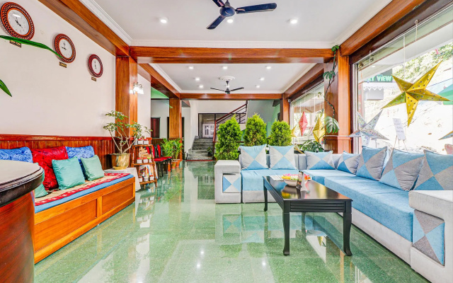 FabHotel Greenery View