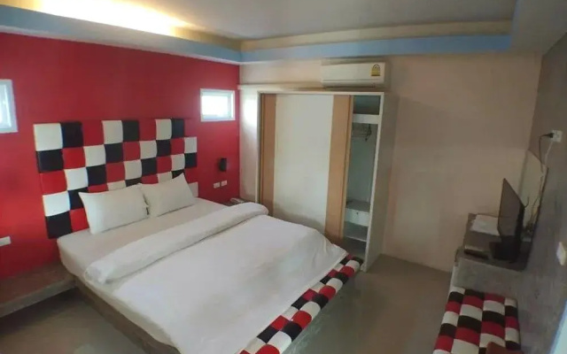 Suwannaphum Trang Resort