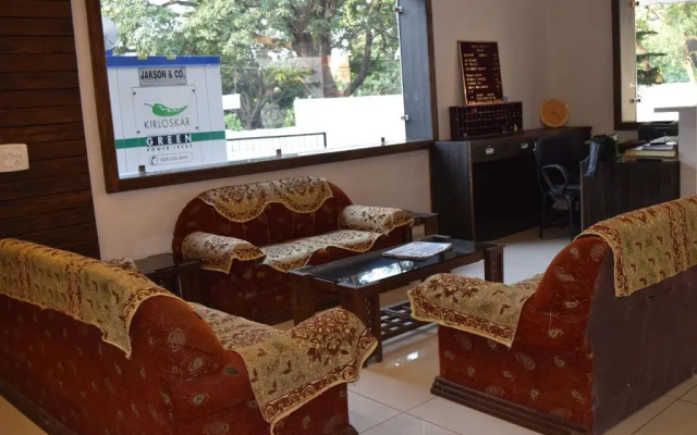 Hotel Moksha