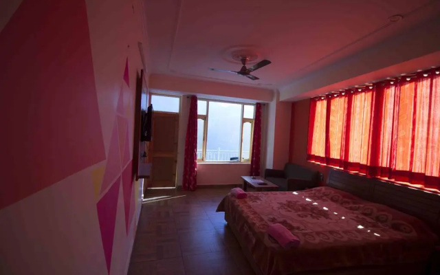 Hotel Pink House