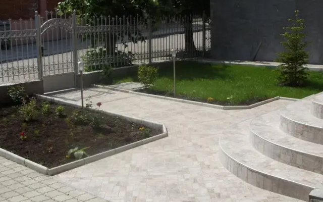 Stedy Guest House
