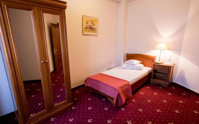 Hotel AmaDeus