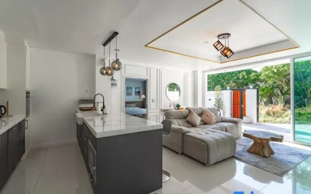 *Luxury Seaview Villa• Rooftop & Private Pool•V163