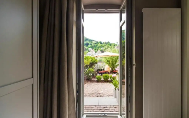 BS Luxury Apartment