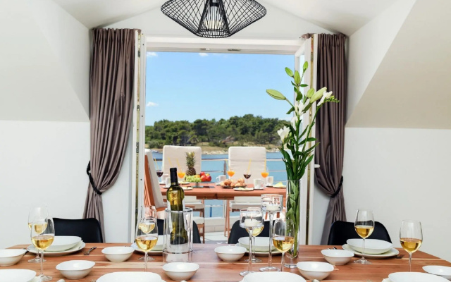 Modern Villa in Nin with Terrace