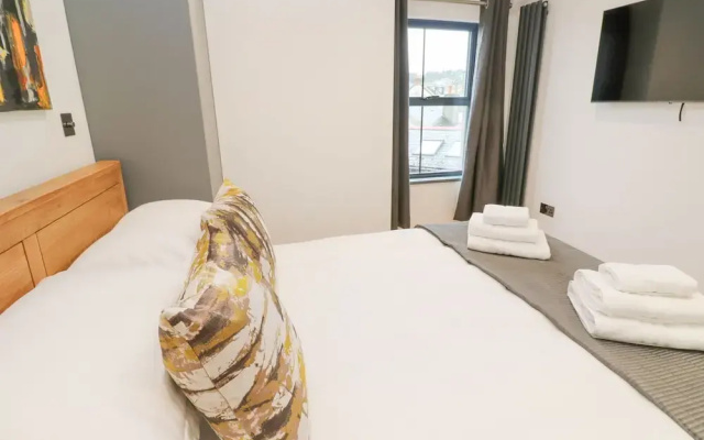 2 Salubrious Terrace