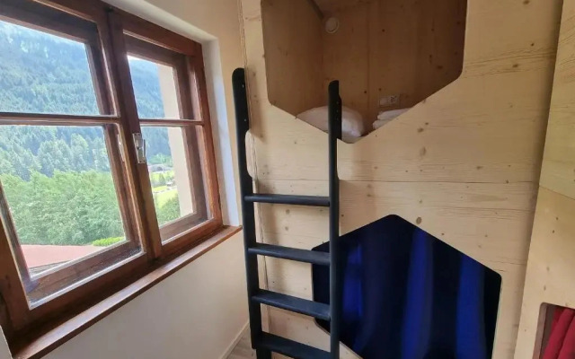 Stanton Hostel