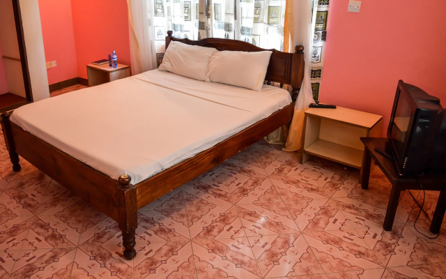 Platinum Hotel