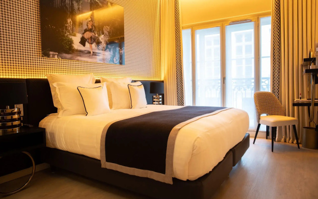 Hôtel Dress Code