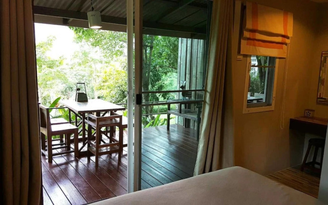 Baan Phuchalianglom