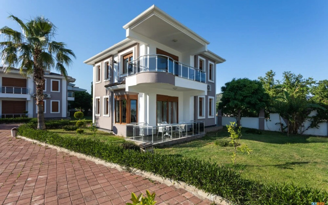 Villa Feray 1 By Villatatilin