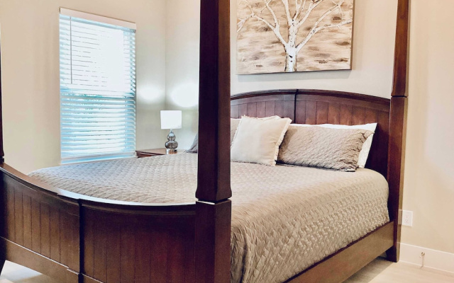 Kemah Marina  Home for 8