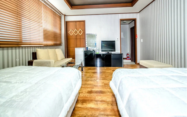 Jeju International Hotel