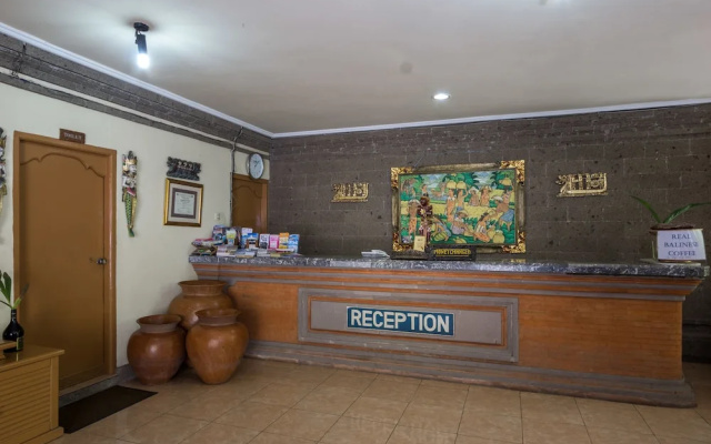 Semawang Beach Hotel