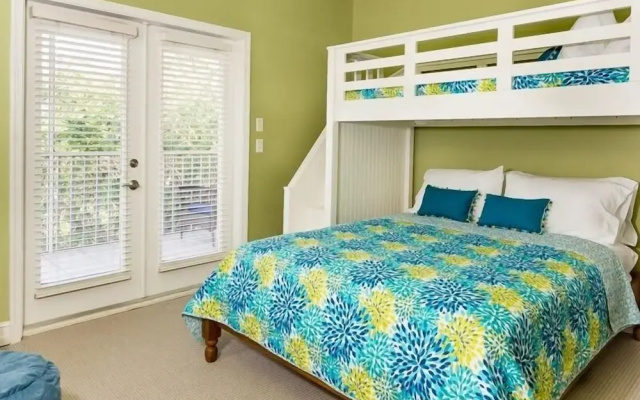 Conch 4 Bedroom Townhouse by RedAwning