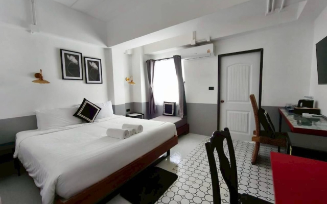 Chinoir Boutique Phuket Town