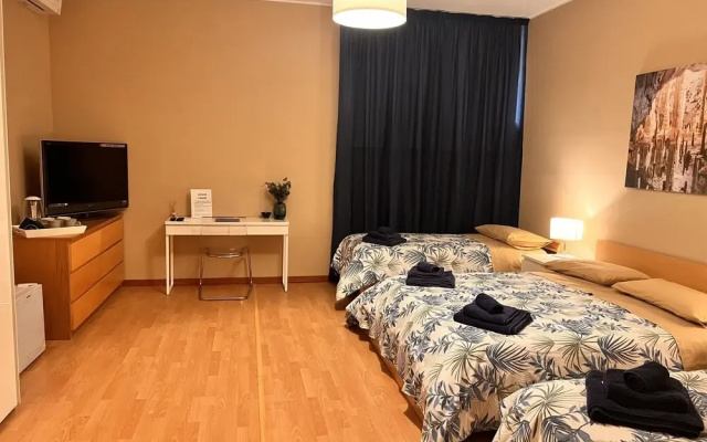 Juliette Rooms