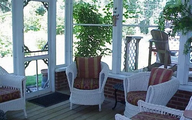 Le Papillon Bed and Breakfast