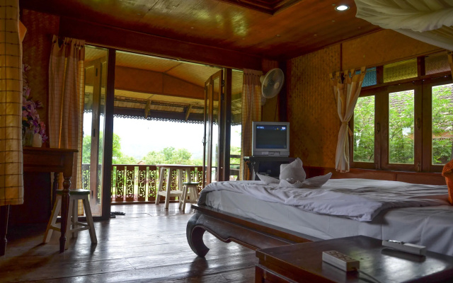 Romantic Time Mountain Resort