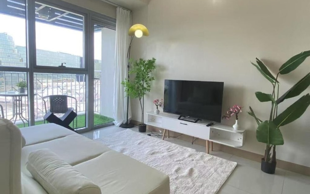 Deluxe Apartment Balcony Sea View